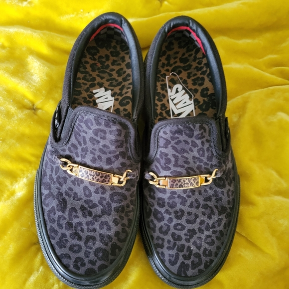 Vans Strauberry cheetah print slide on sneakers - Picture 1 of 10